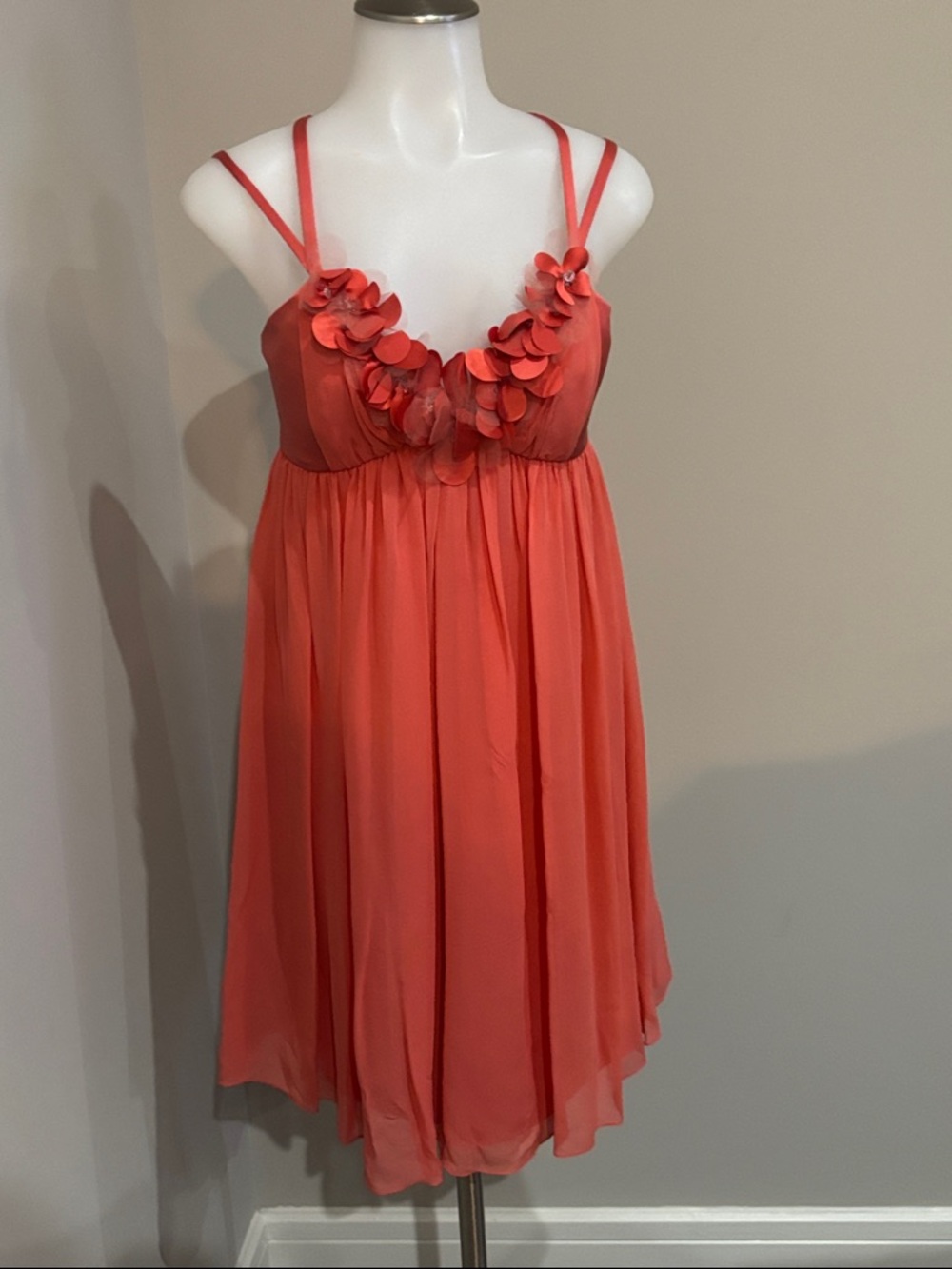 Marc Bouwer Glamit! 100% silk Coral Floral Appliqué Spaghetti Strap Dress